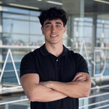 Manu Lorenzo — CEO